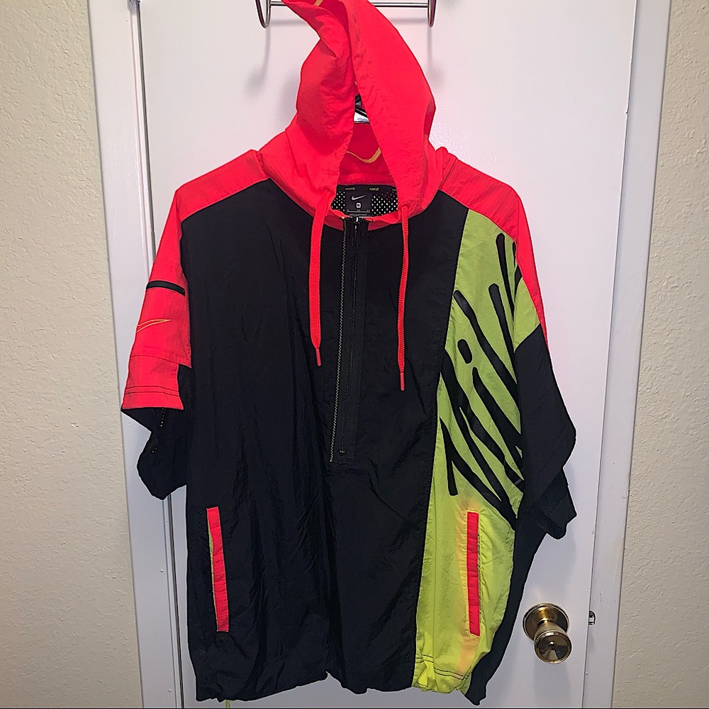 Nike Short Sleeve Windbreaker